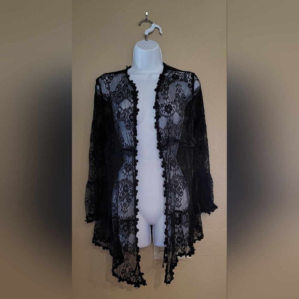 Baciano by Bacci sexy black lace cartigan